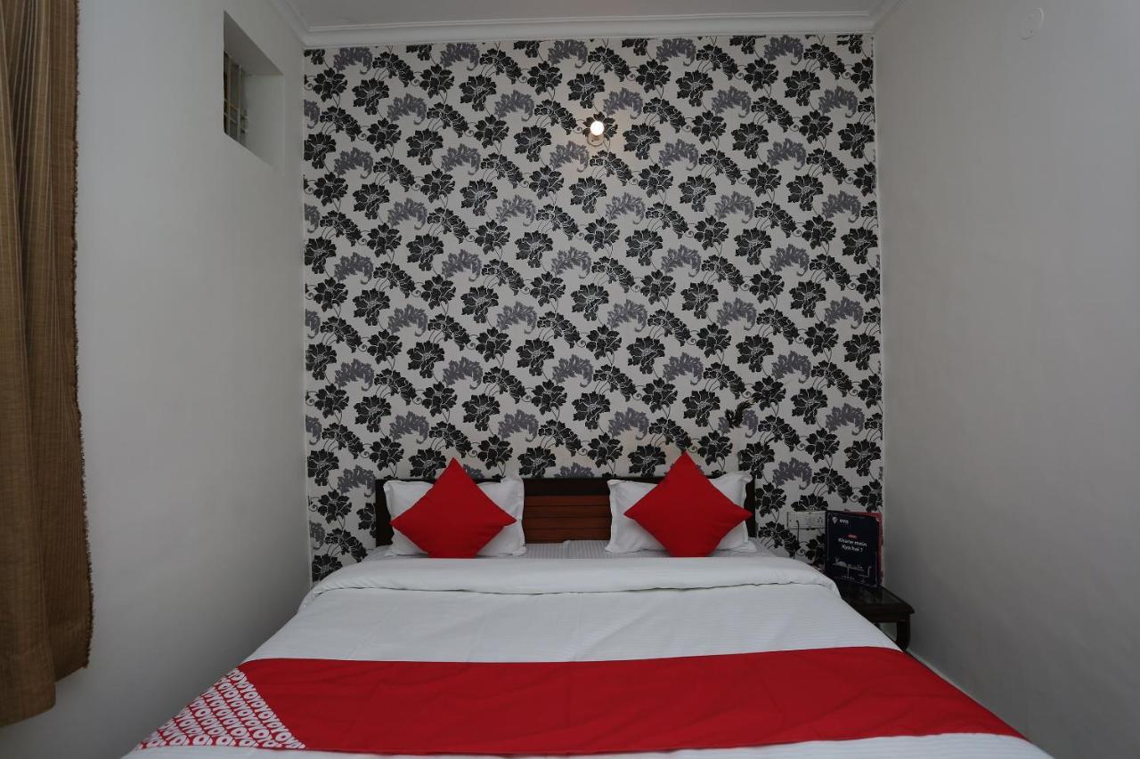 Oyo Flagship 15481 Hotel Star Karnāl Eksteriør billede